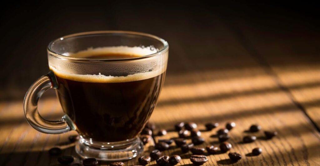 Oxidação no café requentado faz mal para o estômago e coração